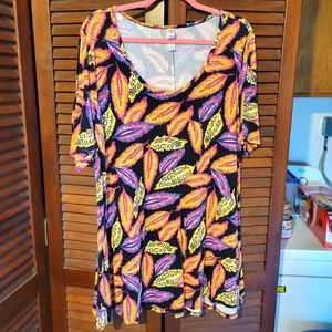2X LuLaRoe Perfect T